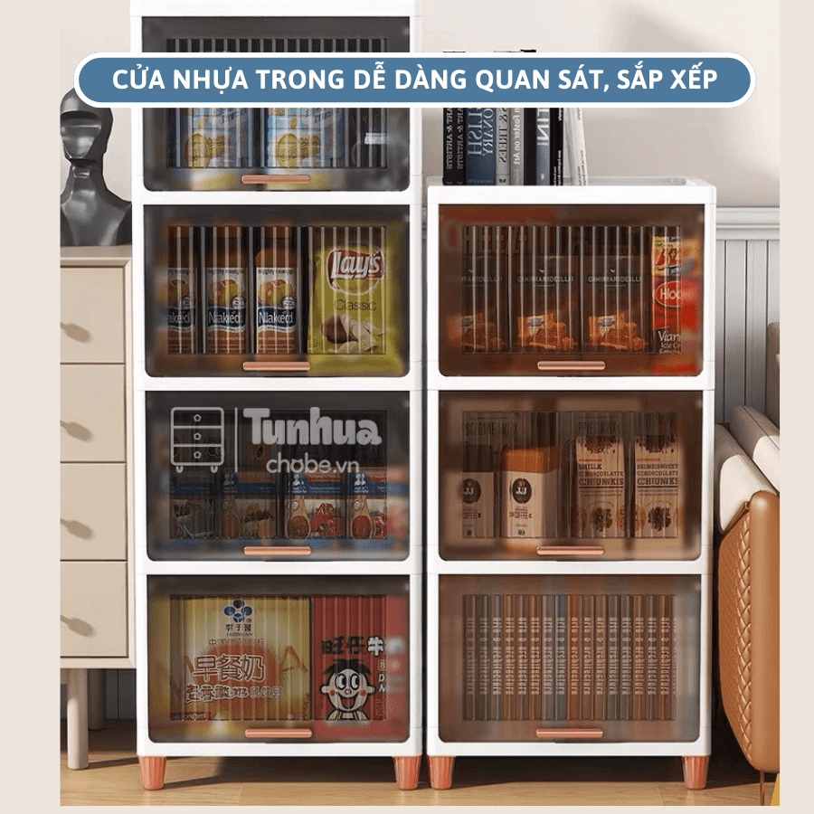 Cửa tủ bằng nhựa trong suốt giúp bạn dễ dàng quan sát đồ đạc bên trong