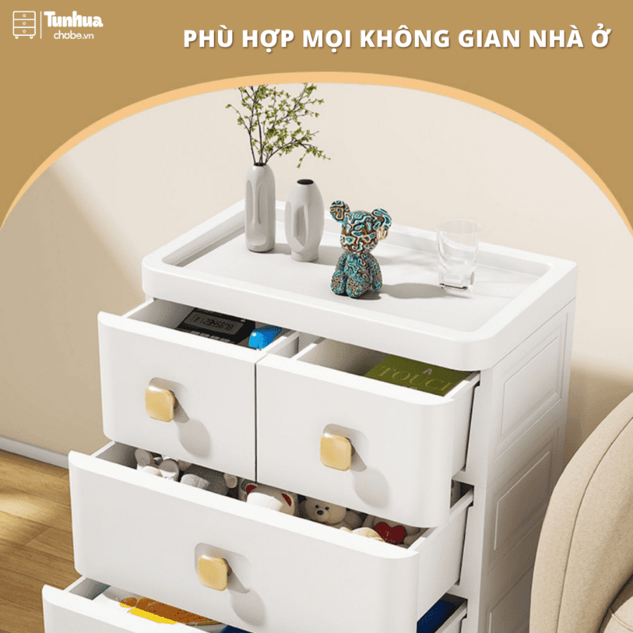 Thiết kế màu trắng nổi bật cùng tay cầm mạ vàng sang trọng